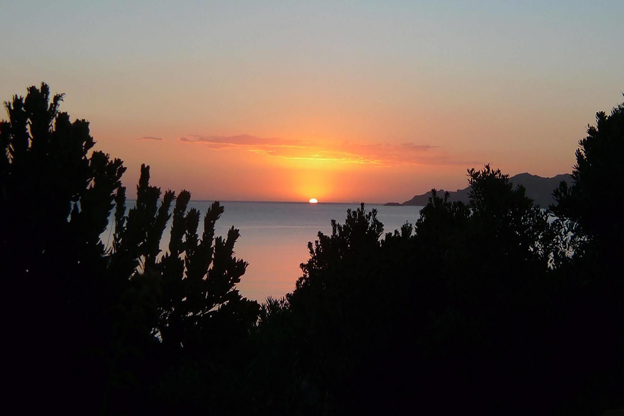 Hotel Don Diego Porto San Paolo  Zewnętrze zdjęcie